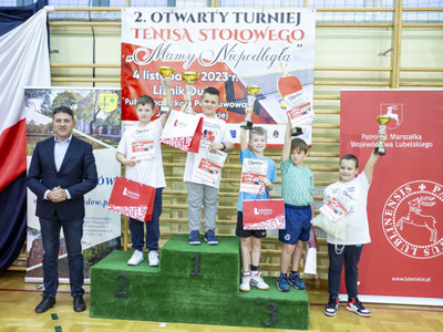 Zdjęcie z 2. Otwartego Turnieju Tenisa Stołowego „Mamy Niepodległą”