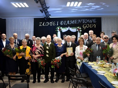 Zdjęcie ze Złotych i Diamentowych Godów w Gminie Gościeradów