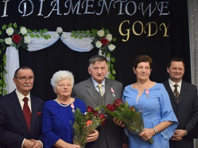 Zdjęcie ze Złotych i Diamentowych Godów w Gminie Gościeradów