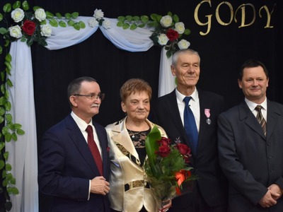 Zdjęcie ze Złotych i Diamentowych Godów w Gminie Gościeradów