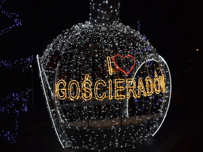 Zdjęcie z przekazania Betlejemskiego Światła Pokoju w gminie Gościeradów