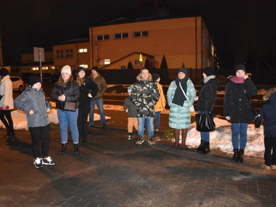 Zdjęcie z przekazania Betlejemskiego Światła Pokoju w gminie Gościeradów