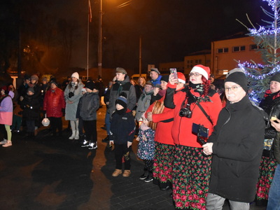 Zdjęcie z przekazania Betlejemskiego Światła Pokoju w gminie Gościeradów