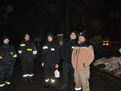 Zdjęcie z przekazania Betlejemskiego Światła Pokoju w gminie Gościeradów