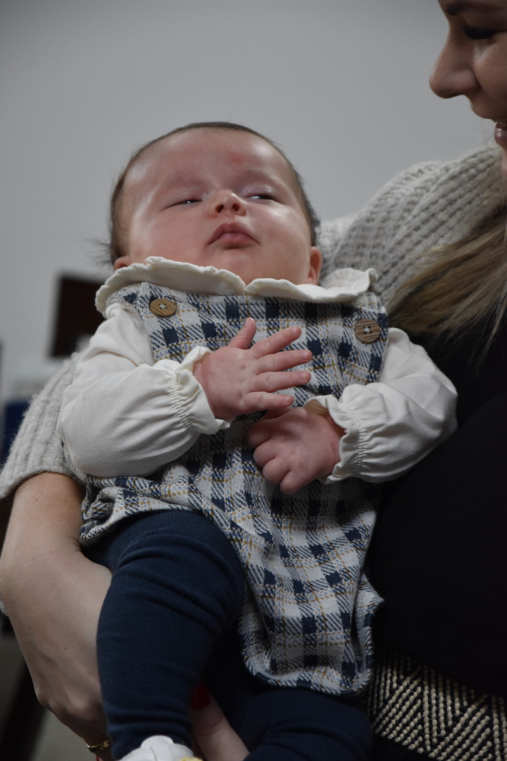 Zdjęcie z powitania nowego mieszkańca gminy Gościeradów