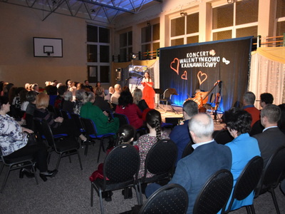 Zdjęcie z ,,Koncertu walentynkowo - karnawałowego" w Gościeradowie
