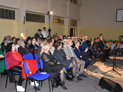 Zdjęcie z ,,Koncertu walentynkowo - karnawałowego" w Gościeradowie