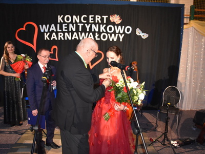 Zdjęcie z ,,Koncertu walentynkowo - karnawałowego" w Gościeradowie