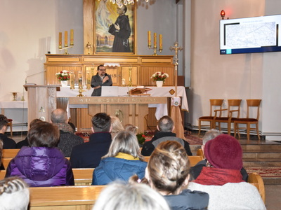 Zdjęcia z wystąpienia dot. zbrodni w Szczecynie i Wólce Szczeckiej w 1944 r.