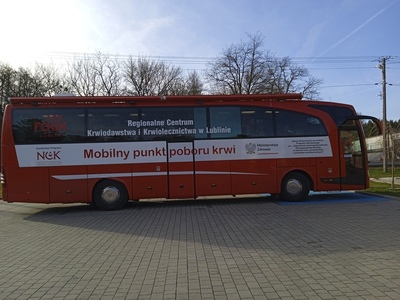 Zdjęcie z Charytatywnego Kiermaszu Ciast i akcji krwiodawstwa