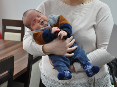 Zdjęcie z powitania nowego mieszkańca gminy Gościeradów