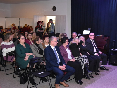 Zdjęcie z Koncert z okazji Dnia Kobiet w GOKu w Gościeradowie