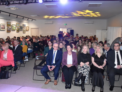 Zdjęcie z Koncert z okazji Dnia Kobiet w GOKu w Gościeradowie