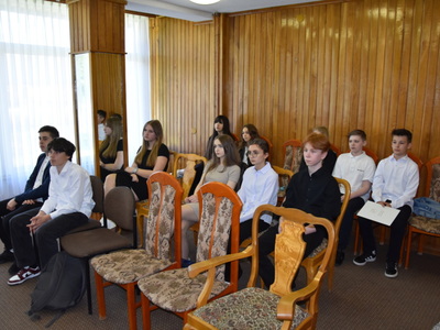 Zdjęcie z II sesji Młodzieżowej Rady Gminy Gościeradów