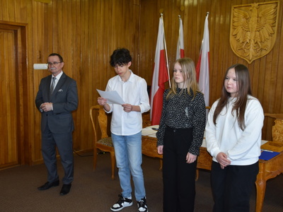 Zdjęcie z II sesji Młodzieżowej Rady Gminy Gościeradów