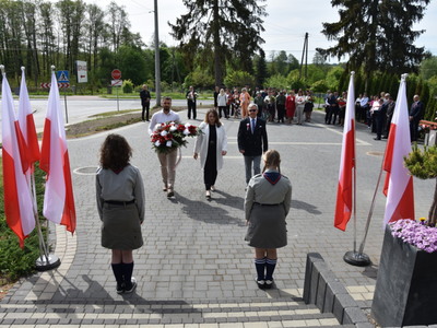 Zdjęcie z Narodowego Święta Konstytucji w Gościeradowie
