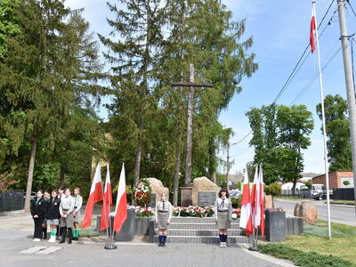 Zdjęcie z Narodowego Święta Konstytucji w Gościeradowie