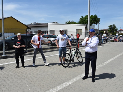 Zdjęcie z III RAJDU ROWEROWEGO ,,Z KONSTYTUCJĄ NA ROWERZE”