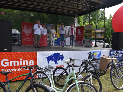 Zdjęcie z III RAJDU ROWEROWEGO ,,Z KONSTYTUCJĄ NA ROWERZE”