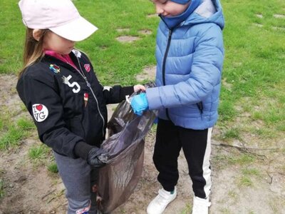 Zdjęcie z akcji sprzątania gminy Gościeradów