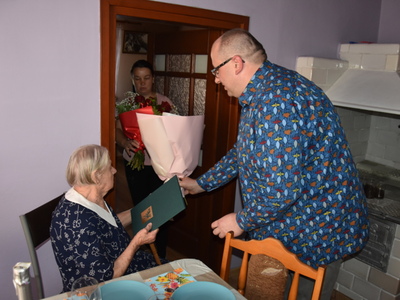 Zdjęcie ze spotkania ze 100-latką