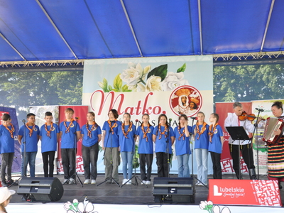 Zdjęcie z Przeglądu Pieśni Maryjnej w Księżomierzy