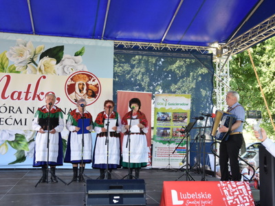 Zdjęcie z Przeglądu Pieśni Maryjnej w Księżomierzy