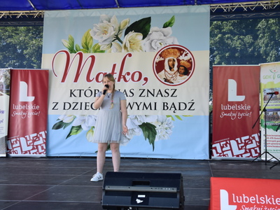 Zdjęcie z Przeglądu Pieśni Maryjnej w Księżomierzy