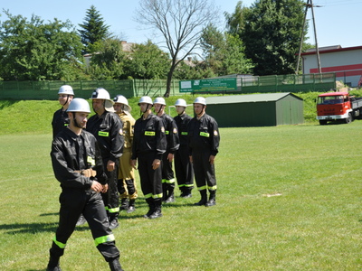 Zdjęcie z gminnych zawodów sportowo - pożarniczych