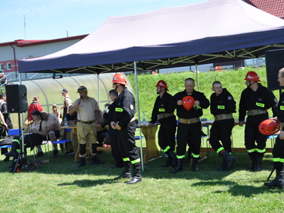 Zdjęcie z gminnych zawodów sportowo - pożarniczych