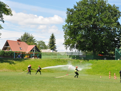 Zdjęcie z gminnych zawodów sportowo - pożarniczych