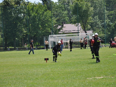 Zdjęcie z gminnych zawodów sportowo - pożarniczych