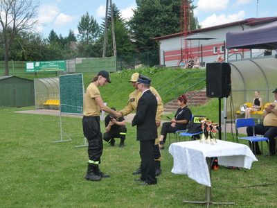 Zdjęcie z gminnych zawodów sportowo - pożarniczych