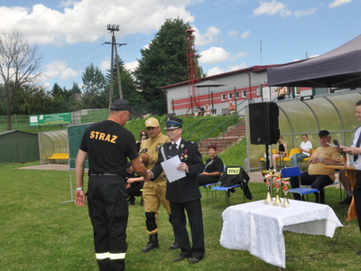 Zdjęcie z gminnych zawodów sportowo - pożarniczych
