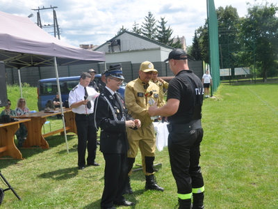 Zdjęcie z gminnych zawodów sportowo - pożarniczych