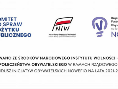 Zdjęcie z logami