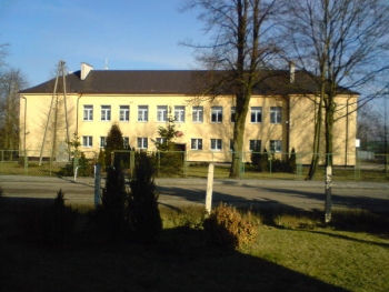 niedzborz_szkola_podstawowa.jpg [350x263]