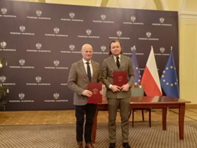 Podpisanie umowy na dofinansowanie