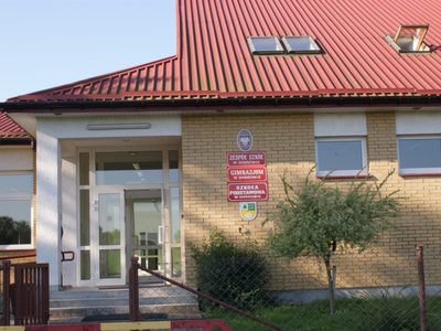Szkoła Podstawowa w Dobrowie