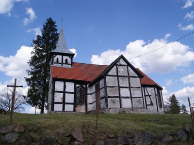Kościół w Kowalkach - tył budynku