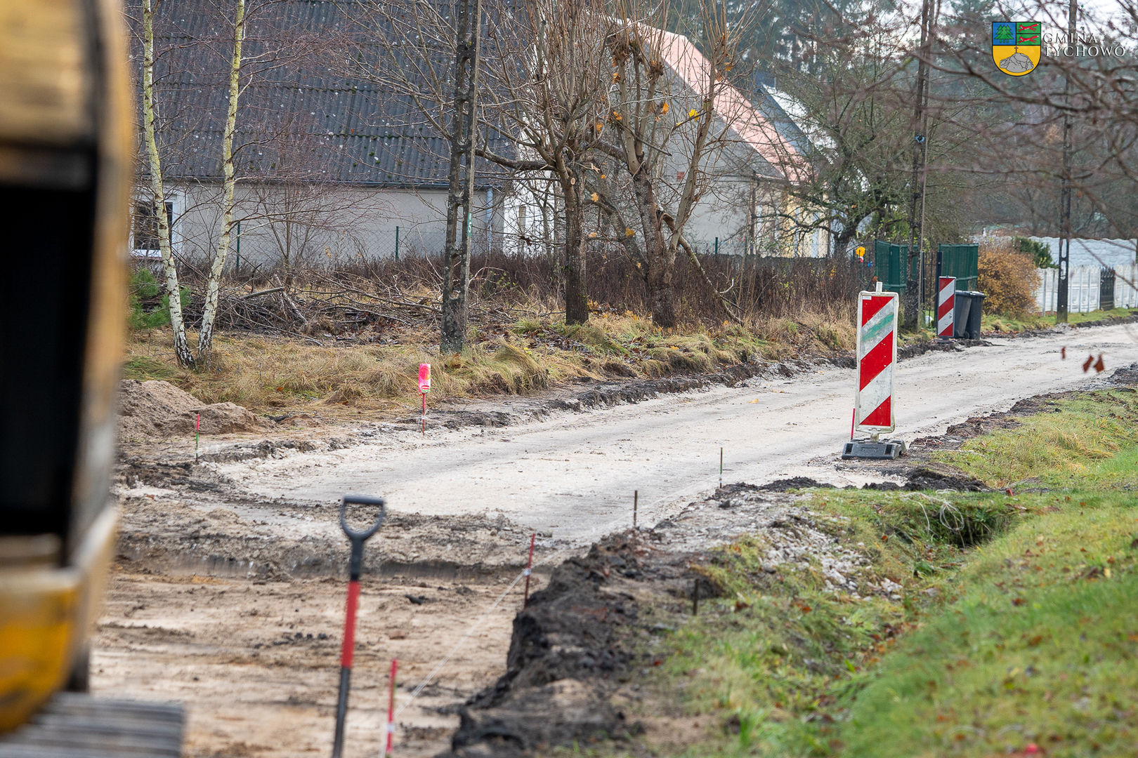 Przebudowa drogi gminnej w miejscowości Dobrówko.