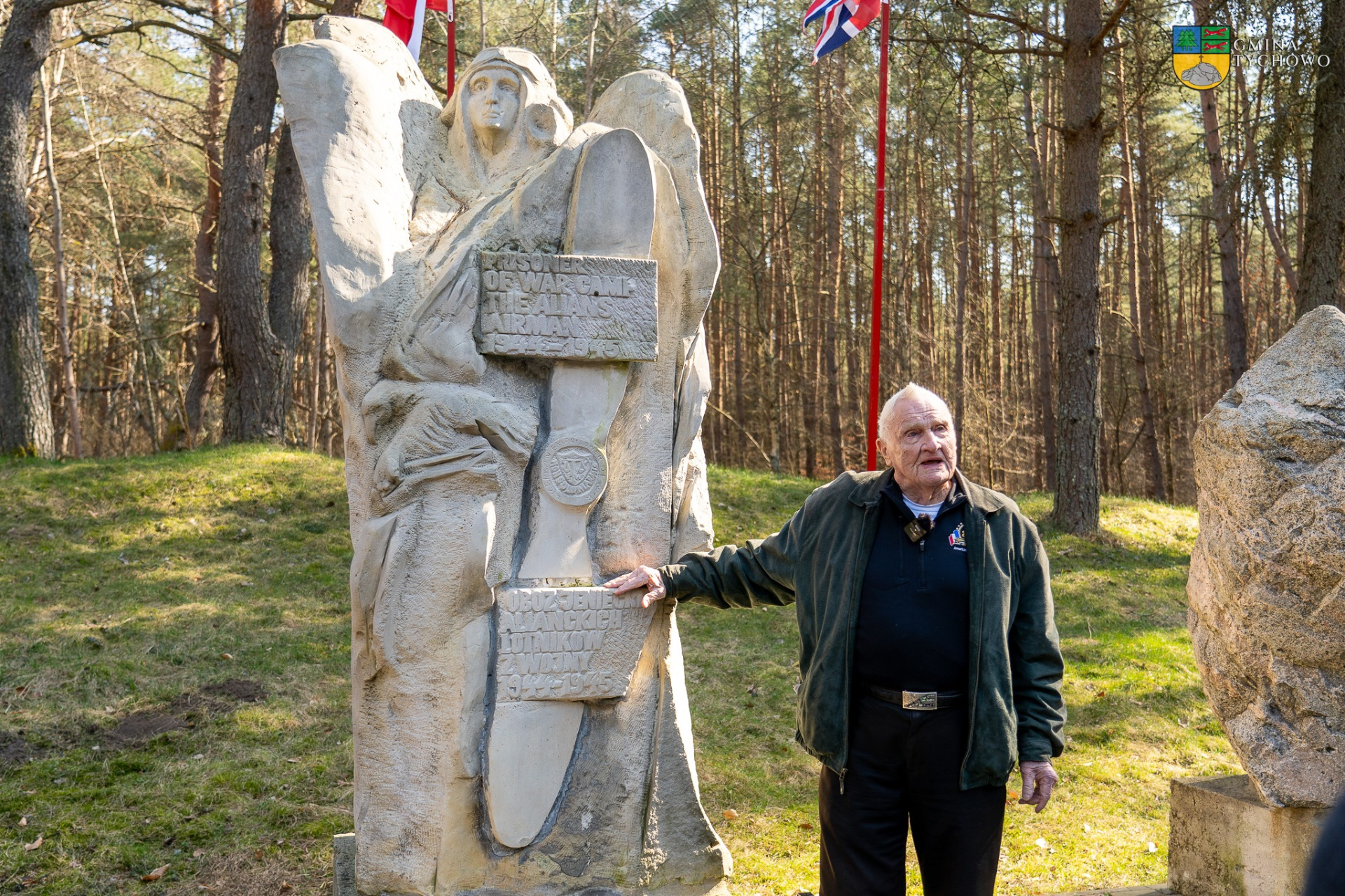 Na zdjęciu Lester Schrenk Weteran - Jeniec Obozu Stalag Luft IV.