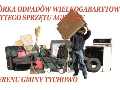 Obraz przedstawia zbiórkę odpadów wielkogabarytowych .