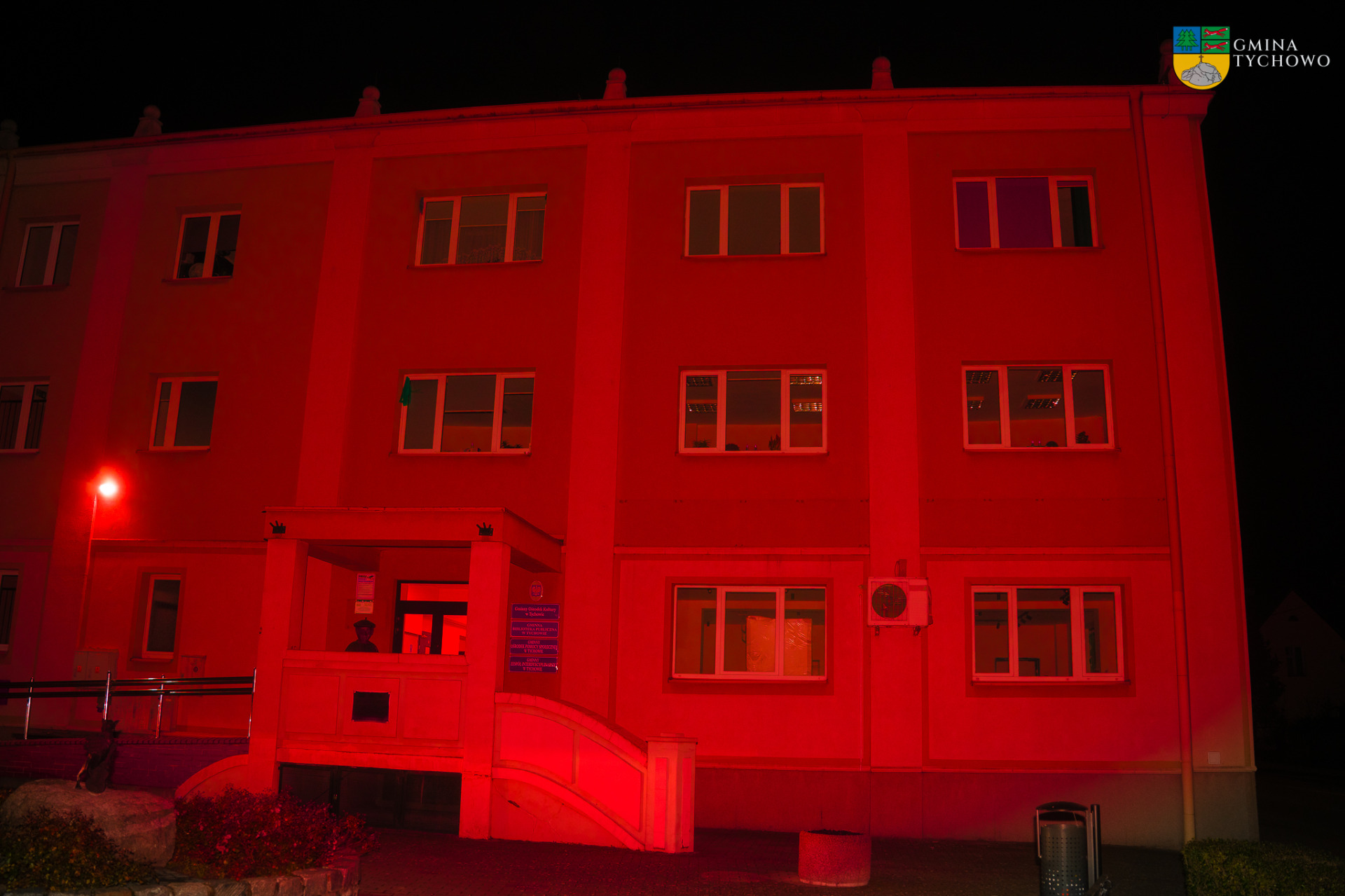 Oświetlenie budynku GOKu i GOPSU w Tychowie