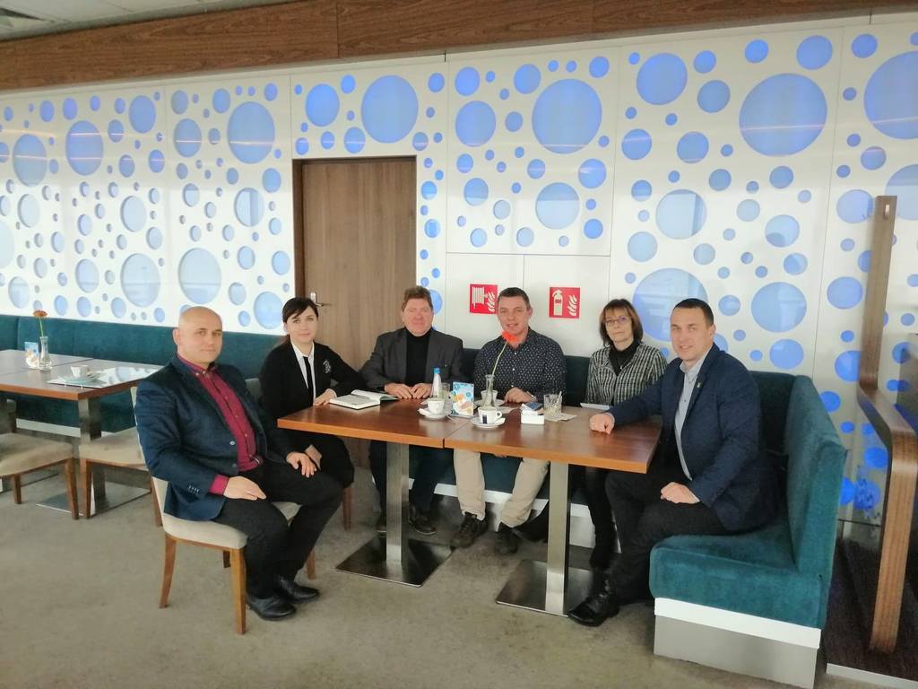 Wspólne zdjęcie przedstawicieli obu gmin