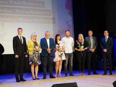 Wyróżnieni w kategorii Inwestycja roku Państwo Anna i Witold  Rydzkowscy,  Karolina i Mariusz Rydzkowscy i  Magdalena i Mateusz Rydzkowscy