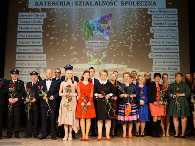 Nagrodzeni w kategorii Działalność Społeczna w w towarzystwie Pawła Kowalskiego, Roberta Falany i Jacka Rudzińskiego