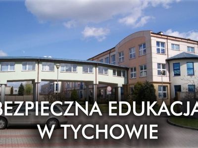 Bezpieczna edukacja w Tychowie. Na zdjęciu Szkoła Podstawowa w Tychowie