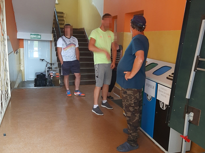 Zdjęciu przedstawia mieszkańców Kowalek.