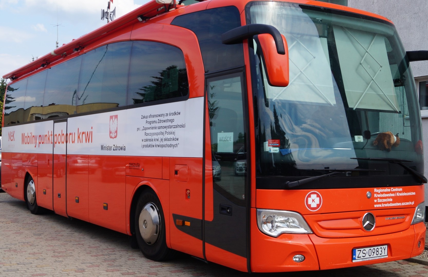 Mobilny Punkt Poboru Krwi w Tychowie - autobus